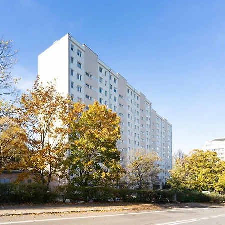 Apartment 19 *
